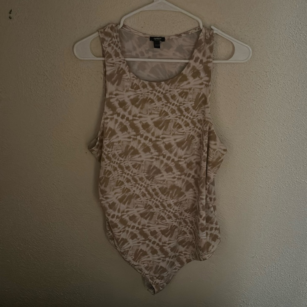 Express Body Con - XL, barely worn!